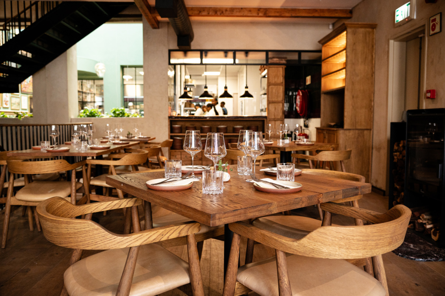 Dining level